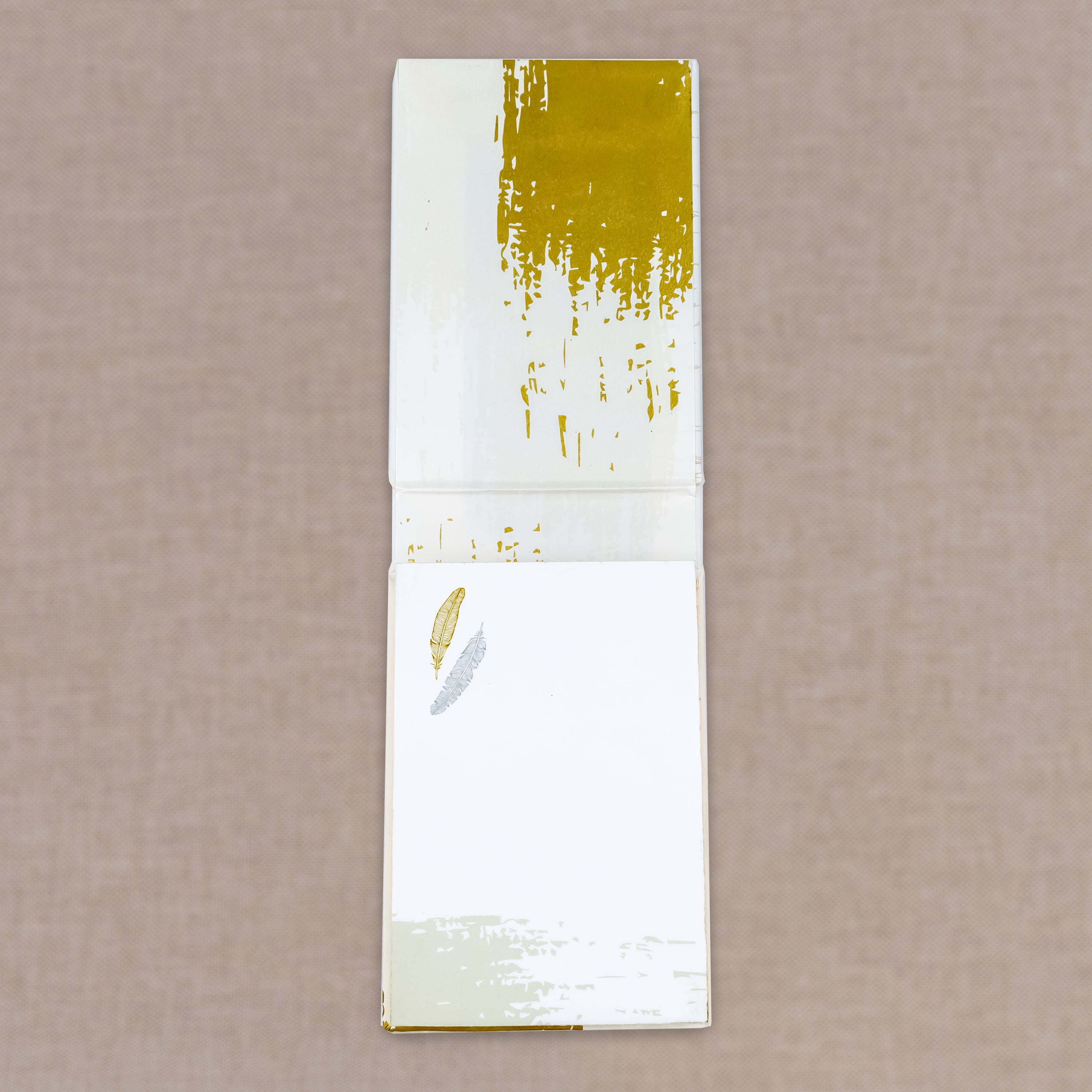 Ikat Damask Classic Gift Hamper