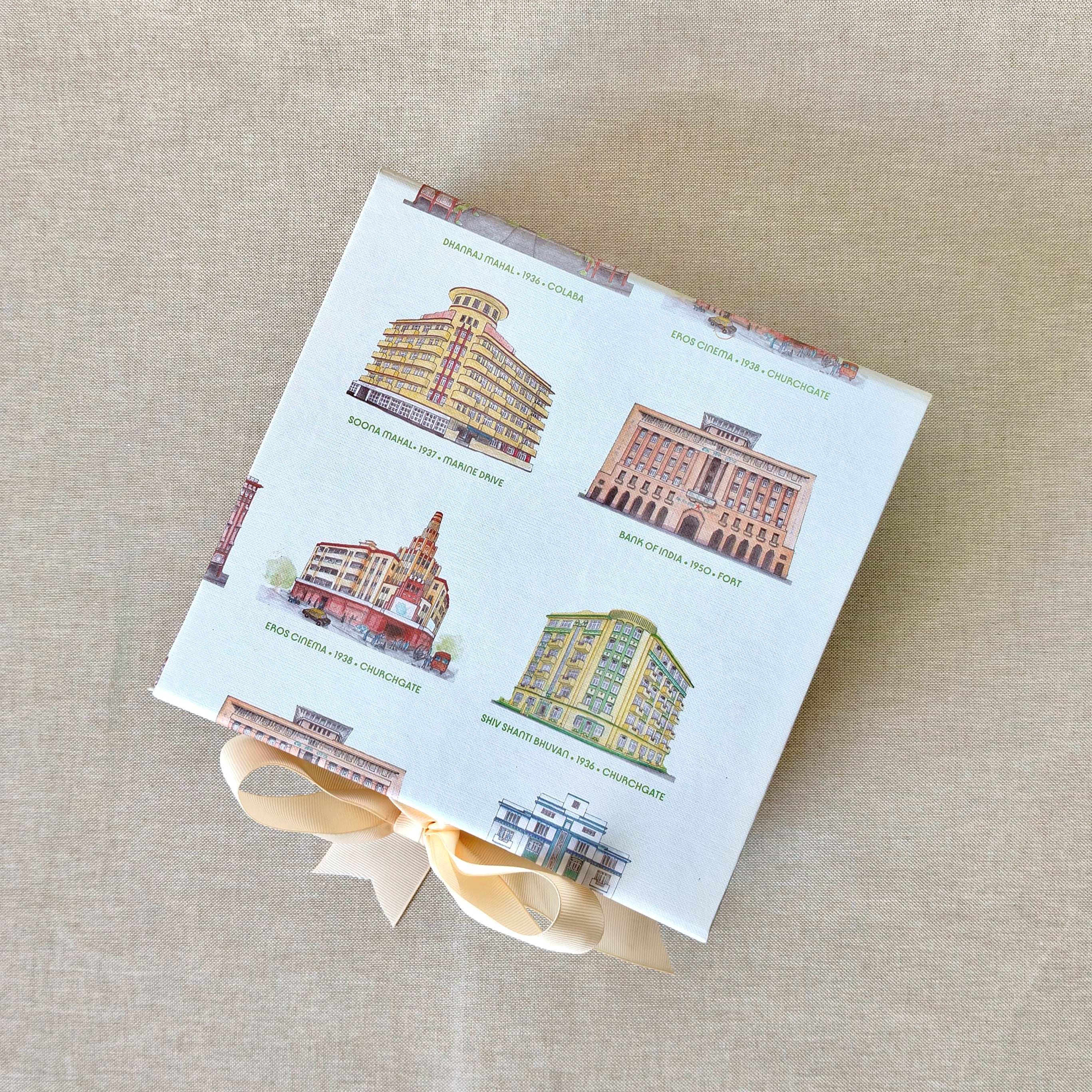 Bombay Deco Collapsible Box with Ribbon