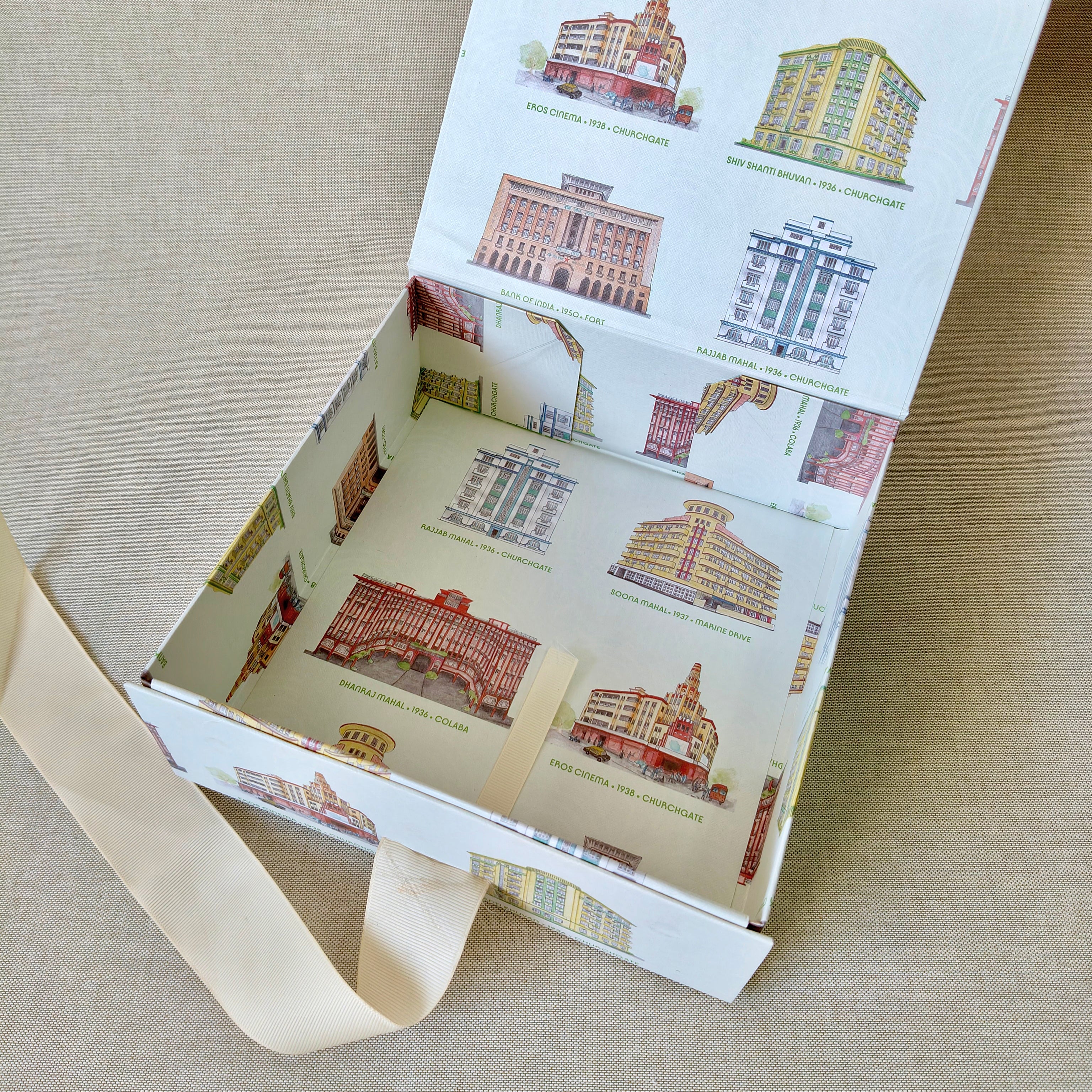 Bombay Deco Collapsible Box with Ribbon