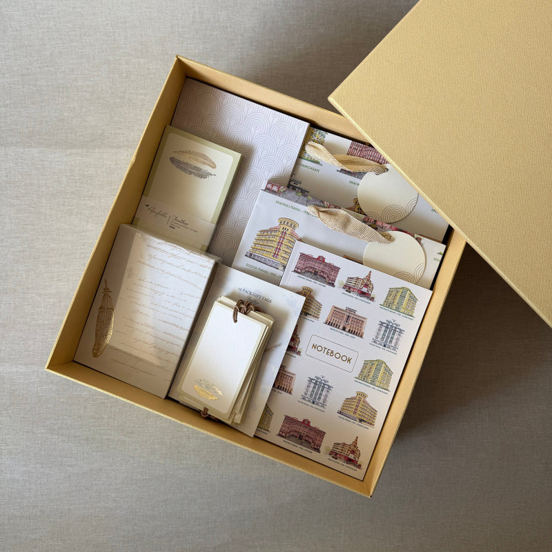 The Collector Hamper