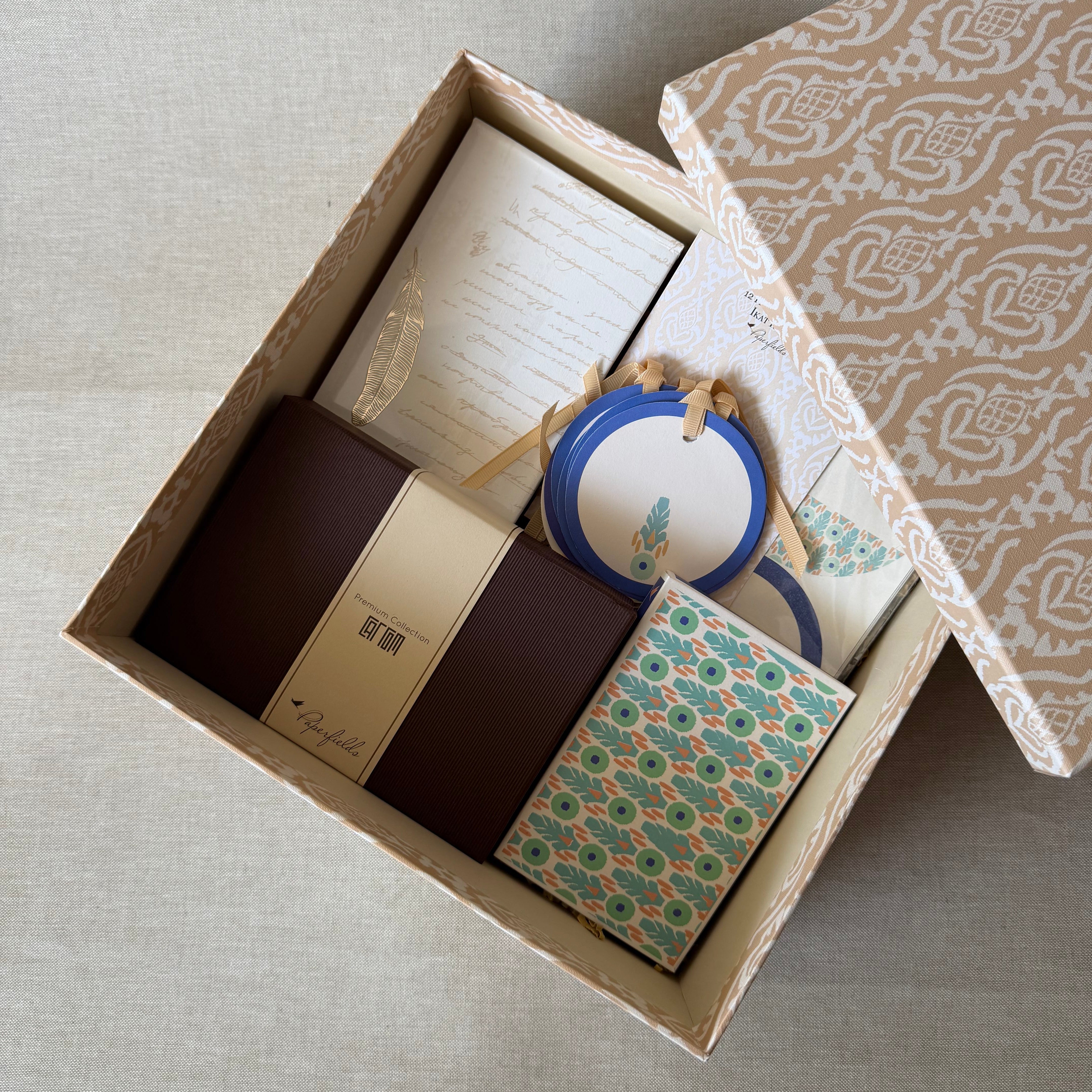 Ikat Damask Classic Gift Hamper