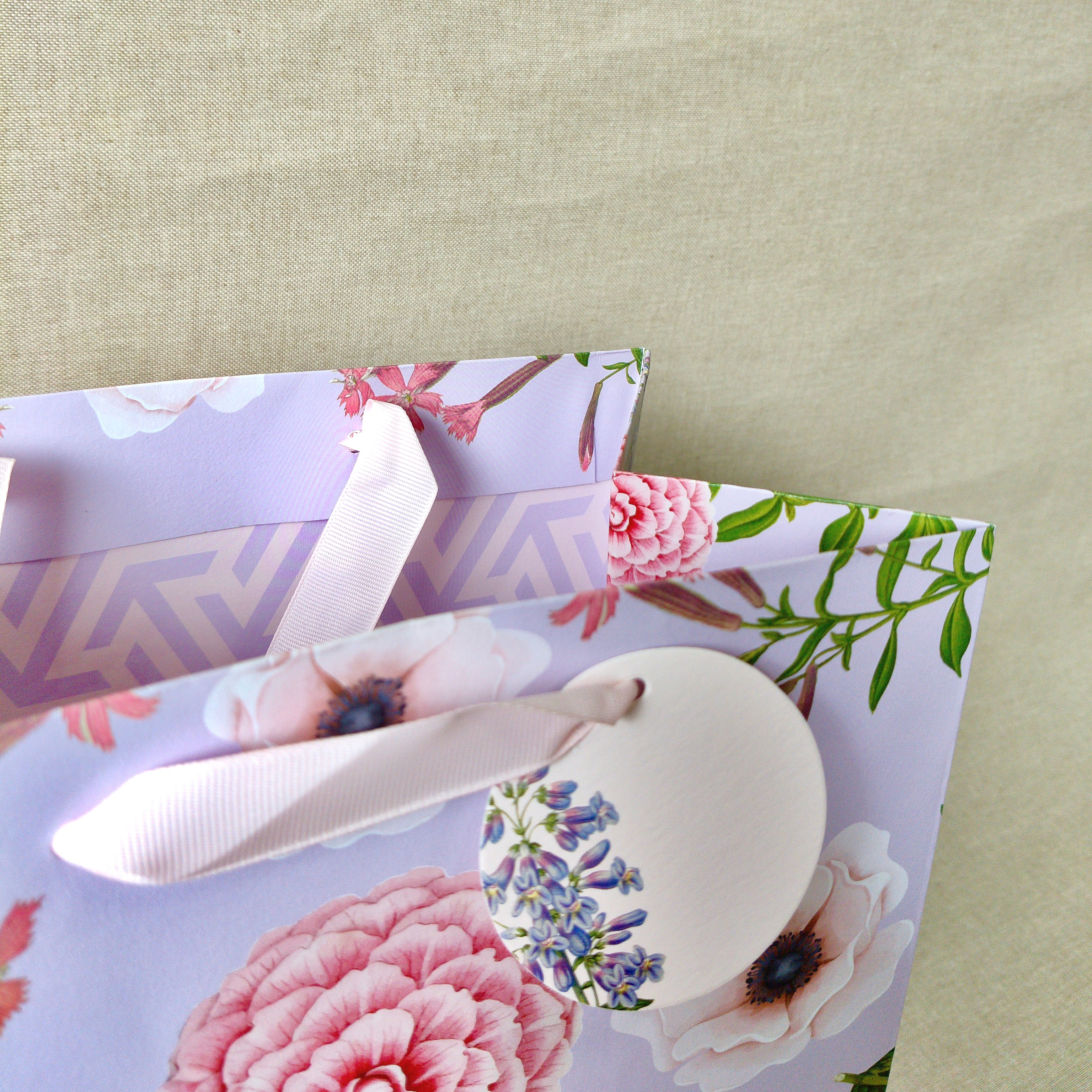 Violet Large Gift Bags with Tissues