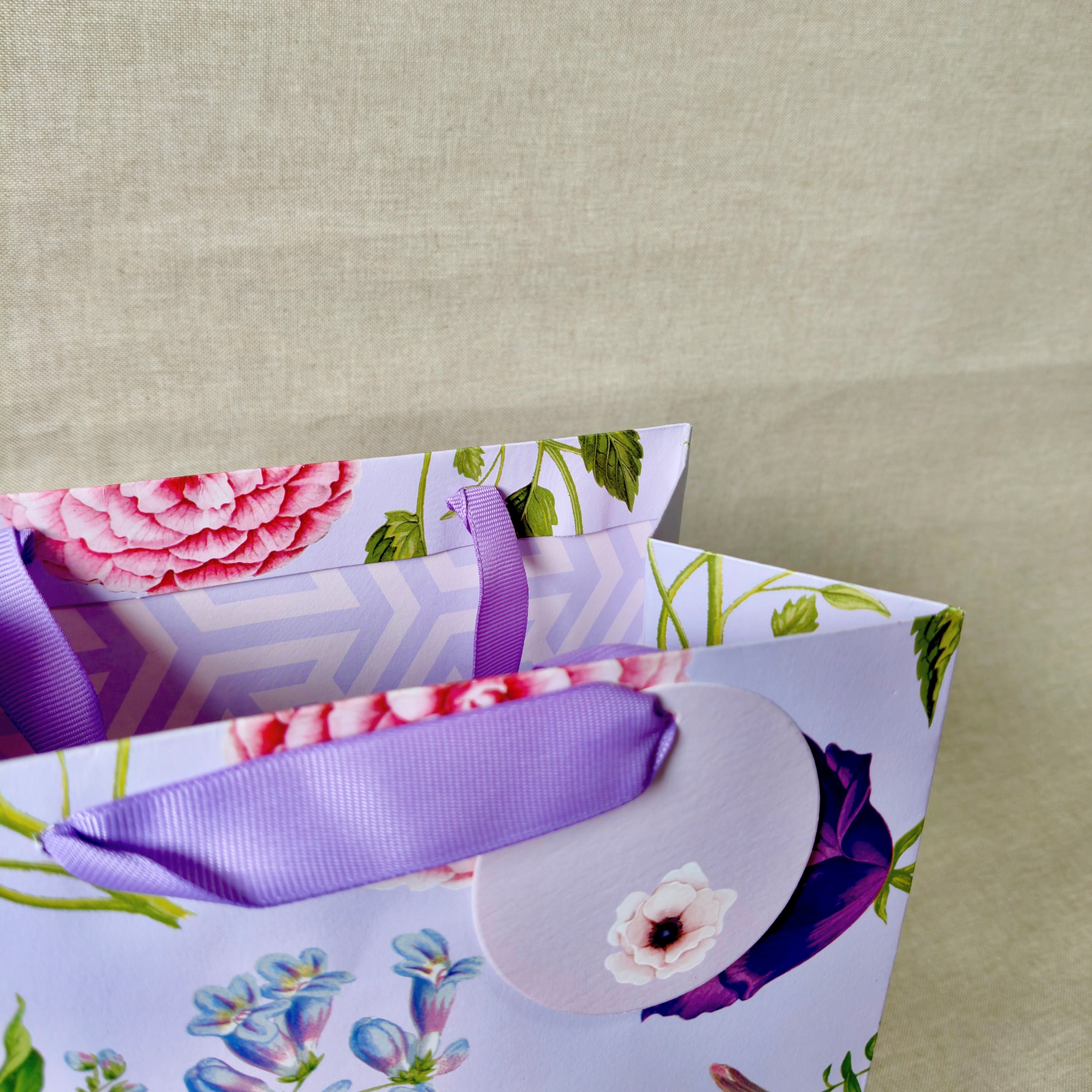 Violet Medium Gift Bags with Tissues