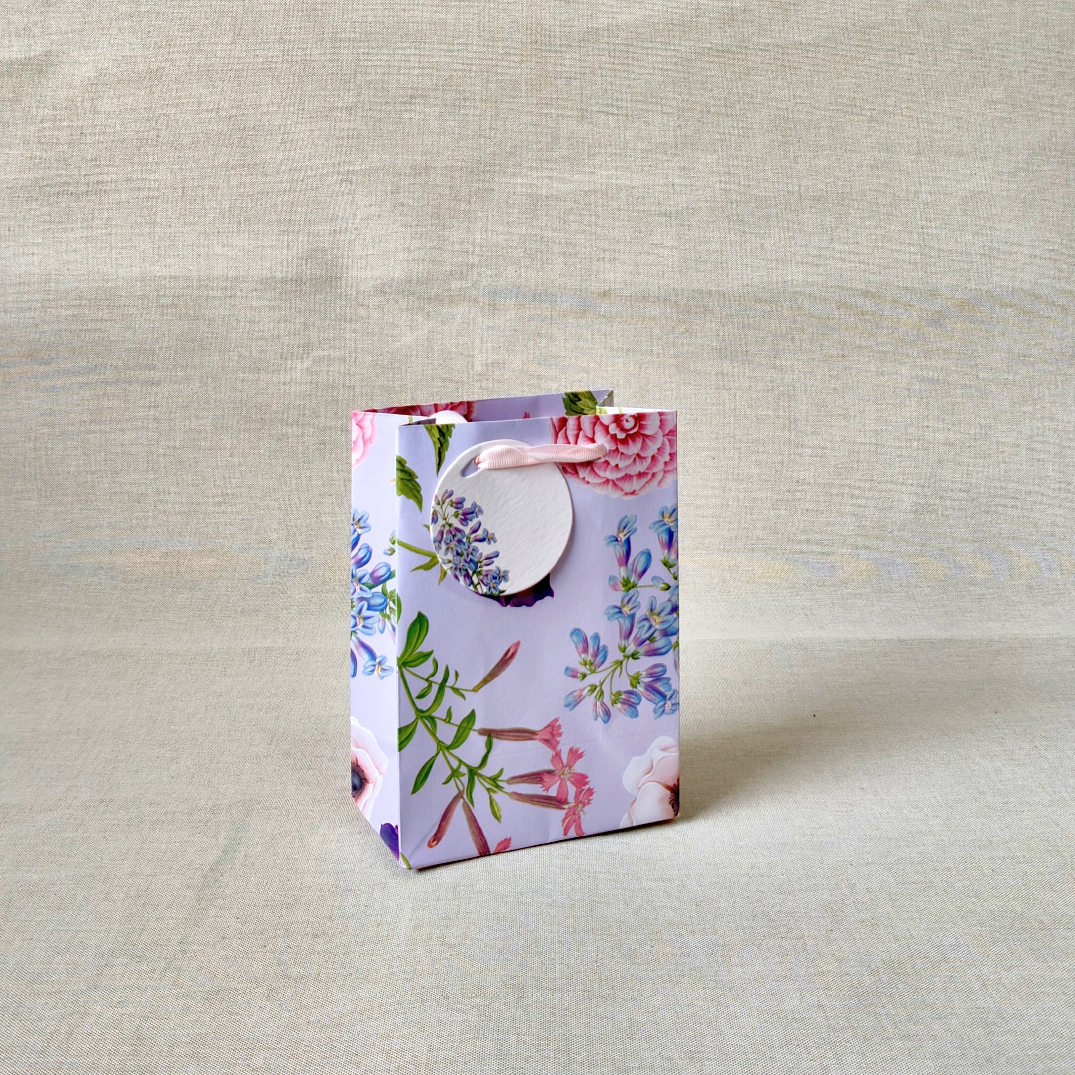 Violet Small Gift Bags with Tissues