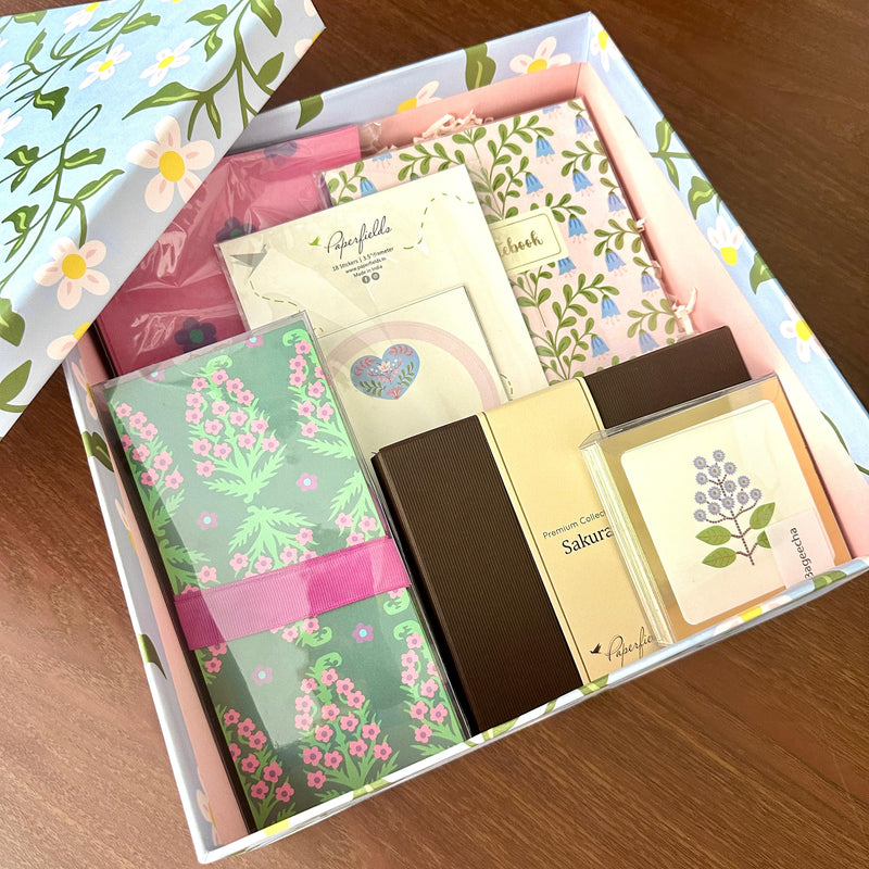 Ivy & Paisley Medium Gift Hamper