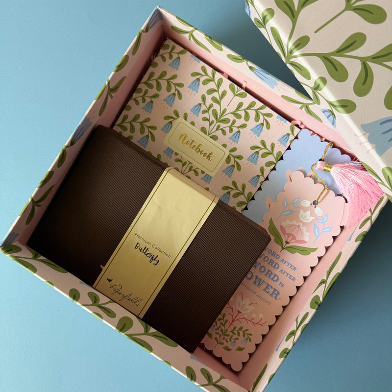 Ivy Pink Petite Gift Hamper