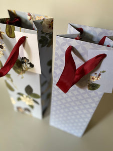 Gardenia Bottle Bags