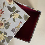 Gardenia Square Small Gift Box