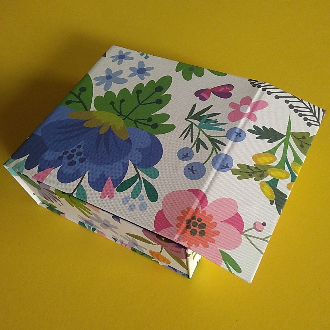 Spring Floral Medium Collapsible Box